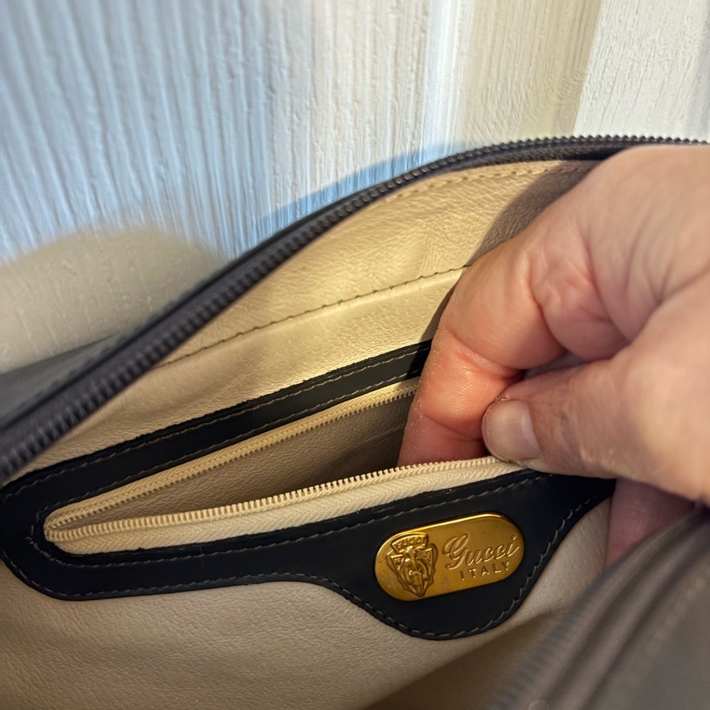 Vintage Gucci Accessory Line Micro GG Monogram Crossbody bag Coin Makeup Pouch - Picture 10 of 12